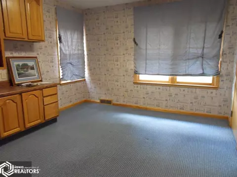 526 3rd St, Glidden, IA 51443 photo 8