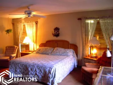 228 E Todd Ter, Carroll, IA 51401 photo 11
