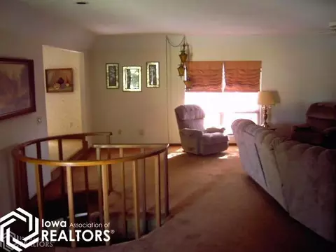 228 E Todd Ter, Carroll, IA 51401 photo 12