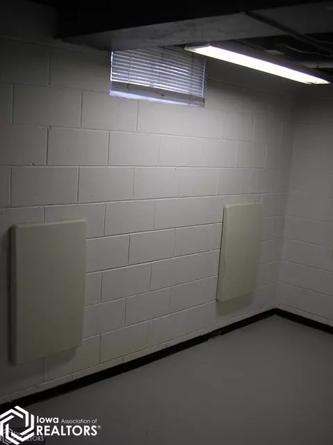 608 E 17th St, Atlantic, IA 50022 photo 21