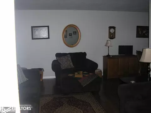 608 E 17th St, Atlantic, IA 50022 photo 7
