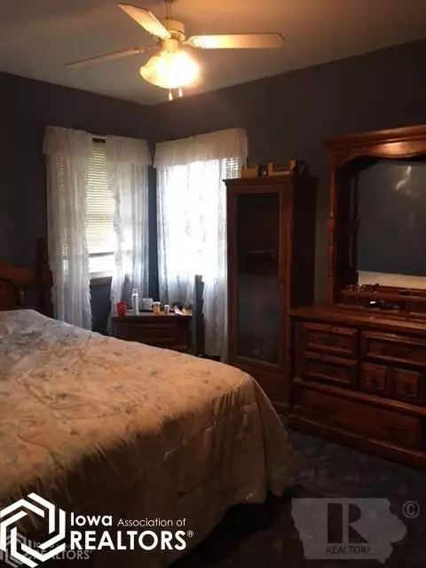 708 Walnut St, Walnut, IA 51577 photo 12