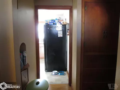 305 E 4th St, Atlantic, IA 50022 photo 6