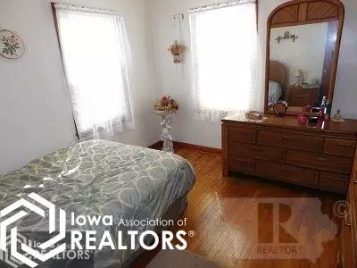 114 S 12th St, Denison, IA 51442 photo 6