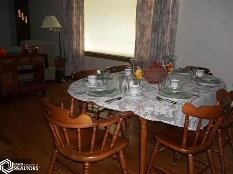 205 E Summit St, Creston, IA 50801 photo 7