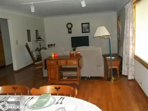 205 E Summit St, Creston, IA 50801 photo 8