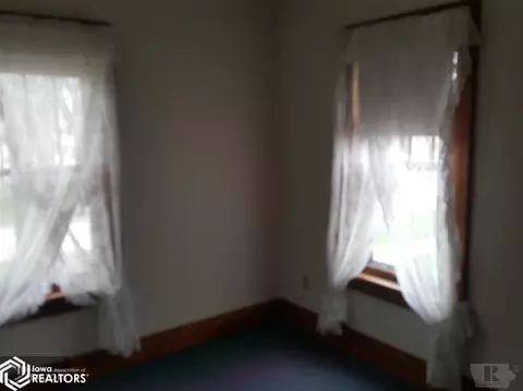 501 Park Ave, Odebolt, IA 51458 photo 9