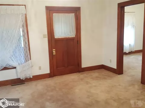 501 Park Ave, Odebolt, IA 51458 photo 4