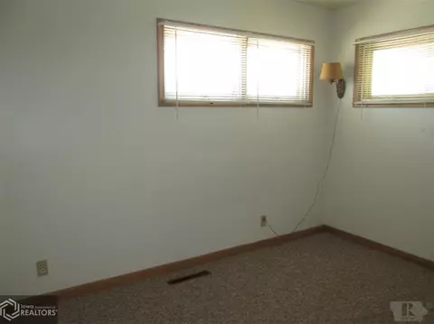 205 E 11 St, Atlantic, IA 50022 photo 6