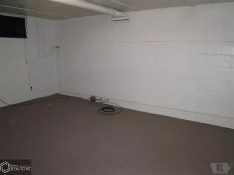 205 E 11 St, Atlantic, IA 50022 photo 9