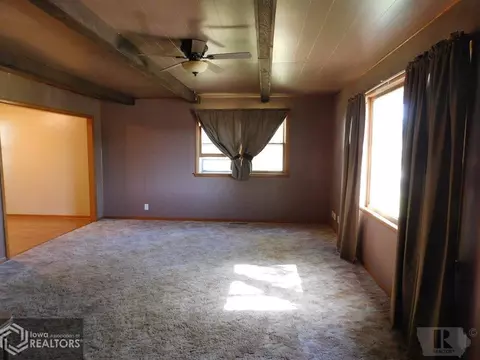 506 E 9th St, Atlantic, IA 50022 photo 7