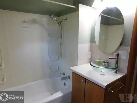 506 E 9th St, Atlantic, IA 50022 photo 16