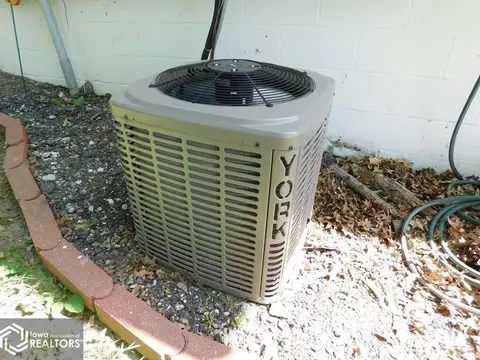 506 E 9th St, Atlantic, IA 50022 photo 35