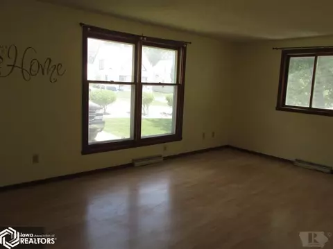 1007 3rd Ave S, Denison, IA 51442 photo 2