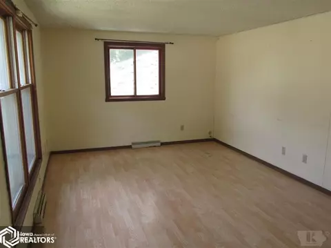 1007 3rd Ave S, Denison, IA 51442 photo 4