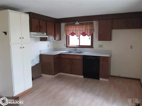 1007 3rd Ave S, Denison, IA 51442 photo 5