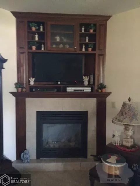 809 E 3rd St, Lamoni, IA 50140 photo 7