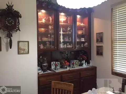 809 E 3rd St, Lamoni, IA 50140 photo 16