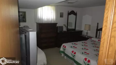 1425 Olive St, Carroll, IA 51401 photo 9