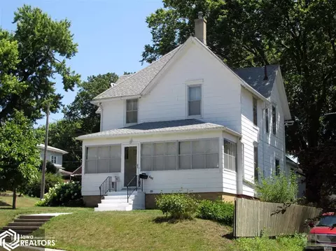304 S Main St, Denison, IA 51442 photo 3
