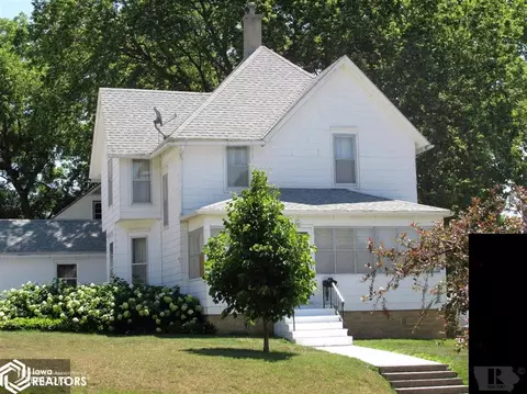 304 S Main St, Denison, IA 51442 photo 1