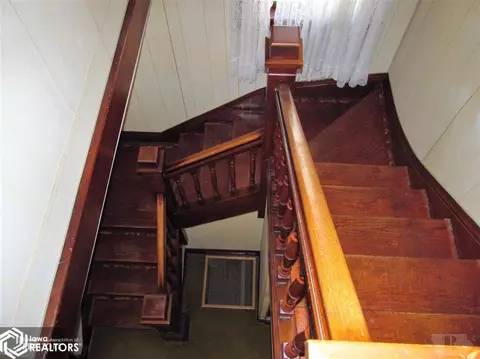 304 S Main St, Denison, IA 51442 photo 9