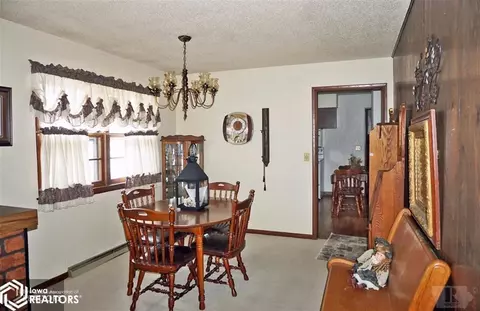 207 Cora St, Irwin, IA 51446 photo 3