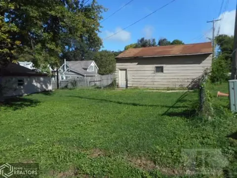 403 Walnut, Walnut, IA 51577 photo 3