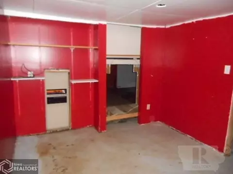 403 Walnut, Walnut, IA 51577 photo 6