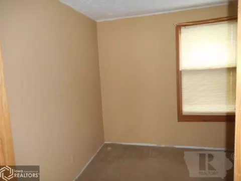 403 Walnut, Walnut, IA 51577 photo 4