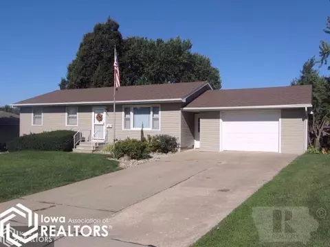607 E 12th St, Carroll, IA 51401 photo 1