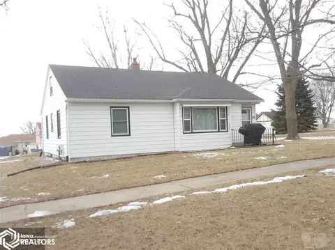 417 Park Ave, Odebolt, IA 51458 photo 2