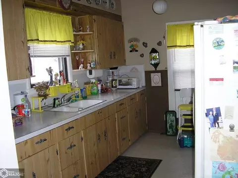 503 E 3rd St, Atlantic, IA 50022 photo 6