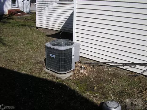 503 E 3rd St, Atlantic, IA 50022 photo 16