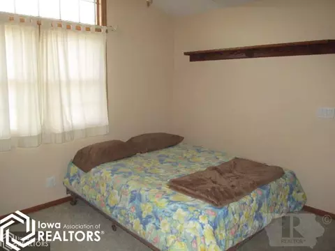 515 Sunset Dr, Denison, IA 51442 photo 8