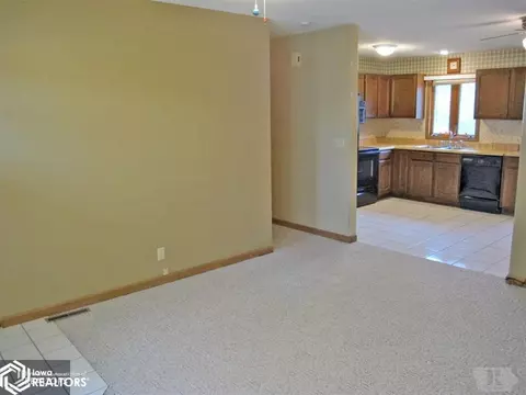 206 Carter St, Irwin, IA 51446 photo 9