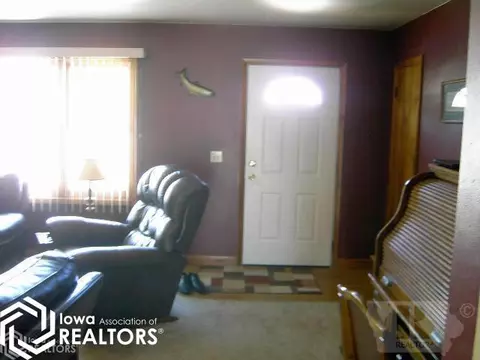 618 E 3rd St, Carroll, IA 51401 photo 14
