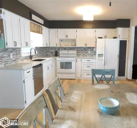 2309 Frontier Rd, Denison, IA 51442 photo 6