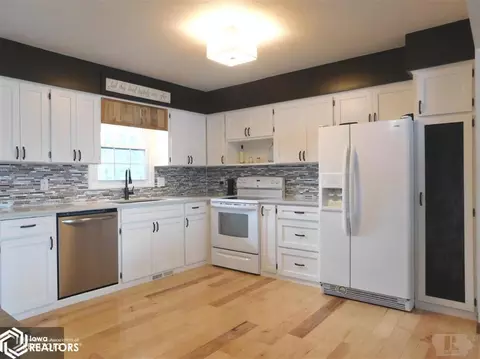 2309 Frontier Rd, Denison, IA 51442 photo 5