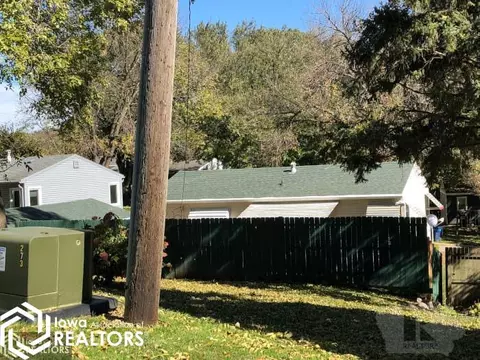 515 Lyon Ave, Denison, IA 51442 photo 2