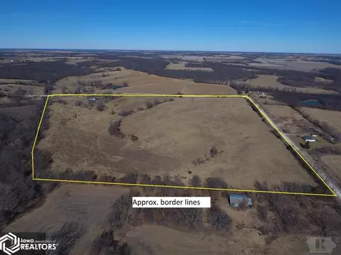 25785 Dewey Rd, Centerville, IA 52544 photo 2