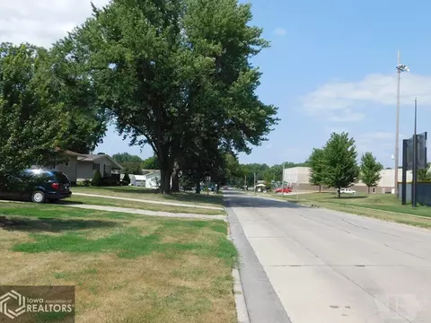 1209 Maple St, Atlantic, IA 50022 photo 42