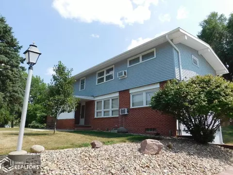 1209 Maple St, Atlantic, IA 50022 photo 5
