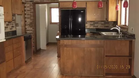104 Windsor Blvd, Hampton, IA 50441 photo 5