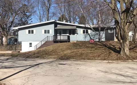 104 Windsor Blvd, Hampton, IA 50441 photo 1