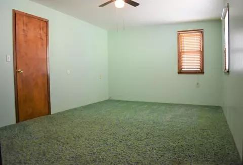 531 E State St, Corydon, IA 50060 photo 9