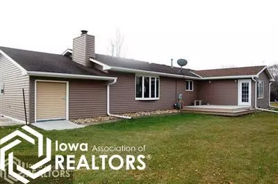 650 Golf View Dr, Garner, IA 50438 photo 4