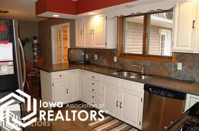 650 Golf View Dr, Garner, IA 50438 photo 6