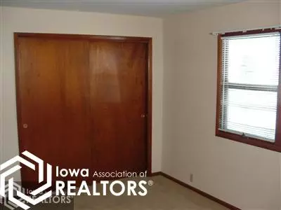 795 W Third St, Garner, IA 50438 photo 9