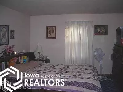 102 Oak St, Corwith, IA 50430 photo 7